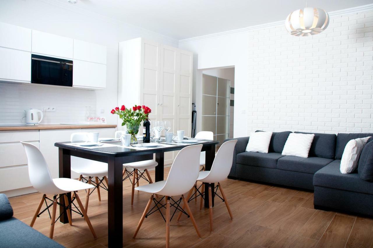 Apartament Ikar - 2 Pokojowy Przy Morzu Z Wlasnym Ogrodkiem Pobierowo Exterior foto